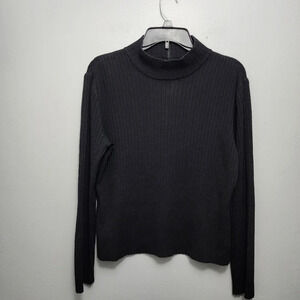 ST. John women's sweater top size M black long sleeve
